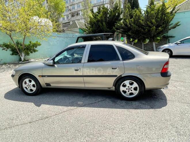 Opel Vectra 1996, 568,000 km - 2.0 l - Bakı