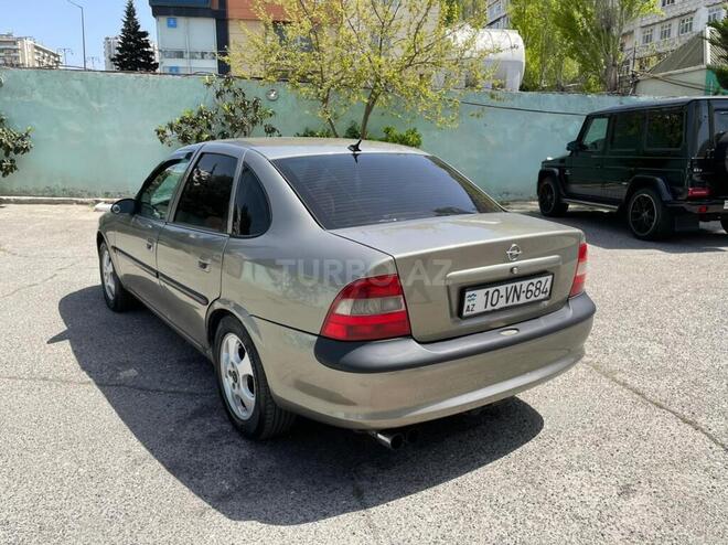 Opel Vectra 1996, 568,000 km - 2.0 l - Bakı
