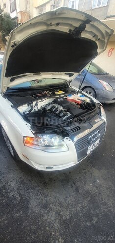 Audi A4 2005, 126,000 km - 2.0 л - Bakı