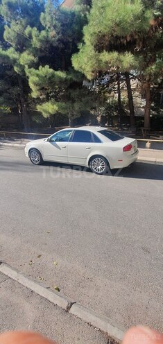 Audi A4 2005, 126,000 km - 2.0 л - Bakı
