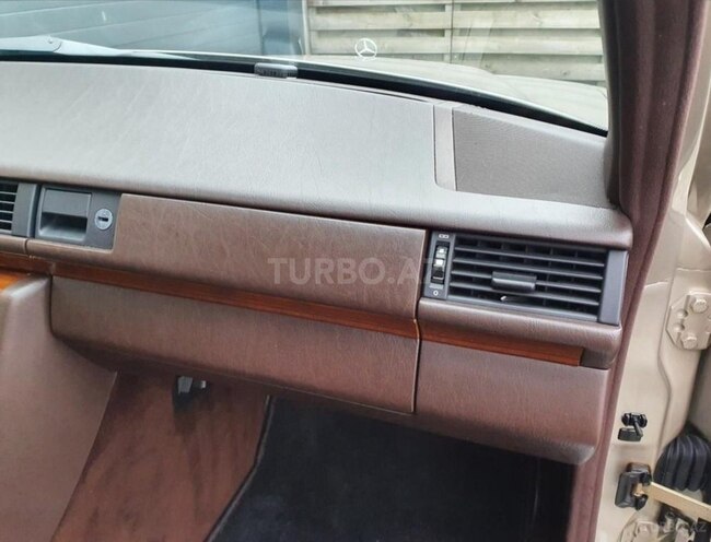 Mercedes E 220 1993, 495,850 km - 2.2 l - Bakı