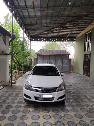 Opel Astra 2009, 171,000 km - 1.4 l - Şirvan
