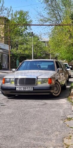 Mercedes E 220 1993, 495,850 km - 2.2 l - Bakı