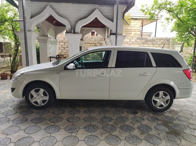 Opel Astra 2009, 171,000 km - 1.4 l - Şirvan