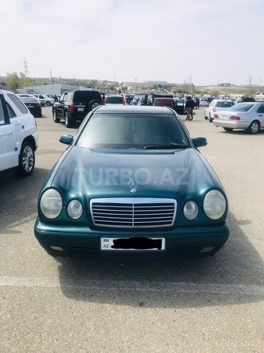 Mercedes E 230 1997, 490,000 km - 2.3 л - Bakı