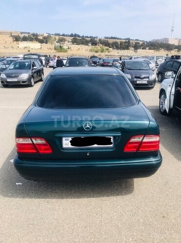 Mercedes E 230 1997, 490,000 km - 2.3 л - Bakı