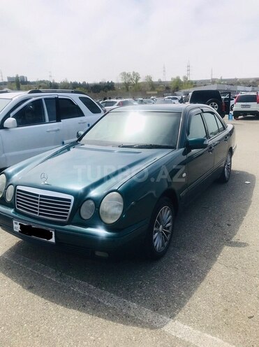 Mercedes E 230 1997, 490,000 km - 2.3 л - Bakı