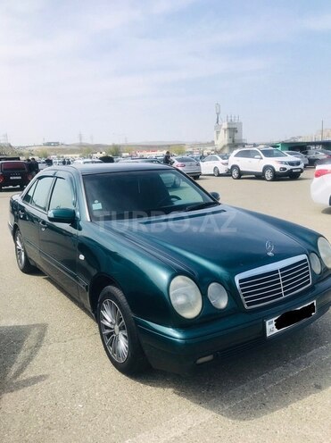 Mercedes E 230 1997, 490,000 km - 2.3 л - Bakı