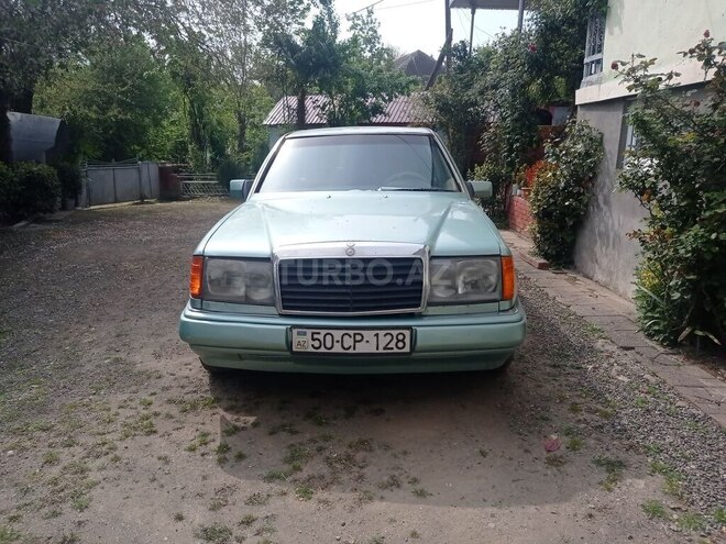 Mercedes E 200 1992, 369,000 km - 2.0 l - Lənkəran
