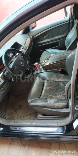 BMW 745 2001, 277,987 km - 4.4 l - Bakı