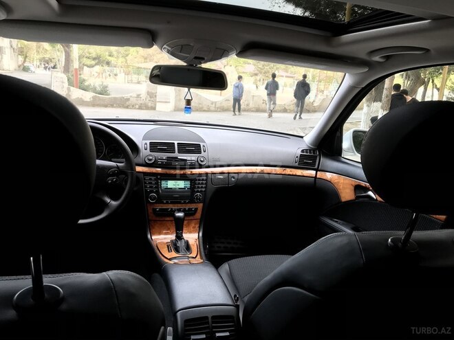 Mercedes E 220 2007, 298,000 km - 2.2 l - Sumqayıt