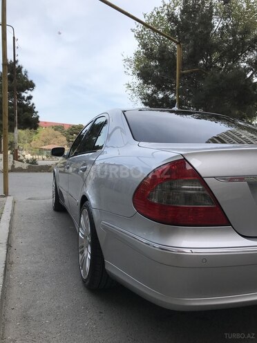 Mercedes E 220 2007, 298,000 km - 2.2 l - Sumqayıt