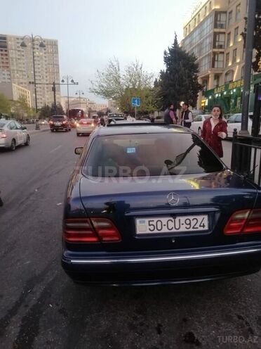 Mercedes E 220 1999, 510,000 km - 2.2 l - Bakı