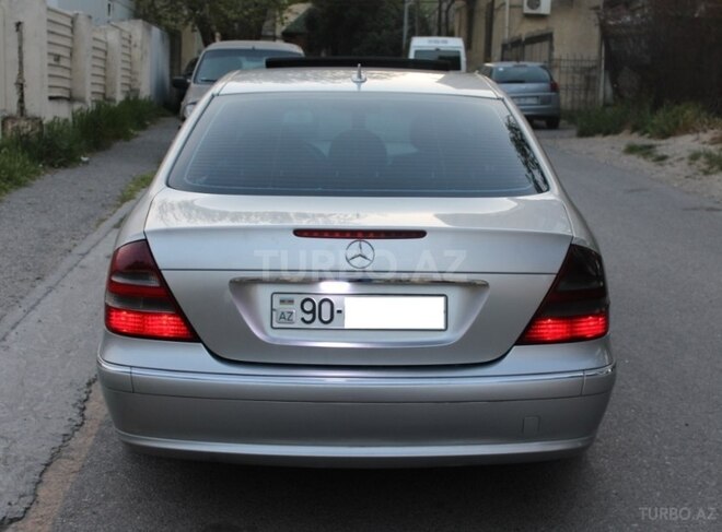 Mercedes E 220 2002, 395,000 km - 2.2 л - Bakı