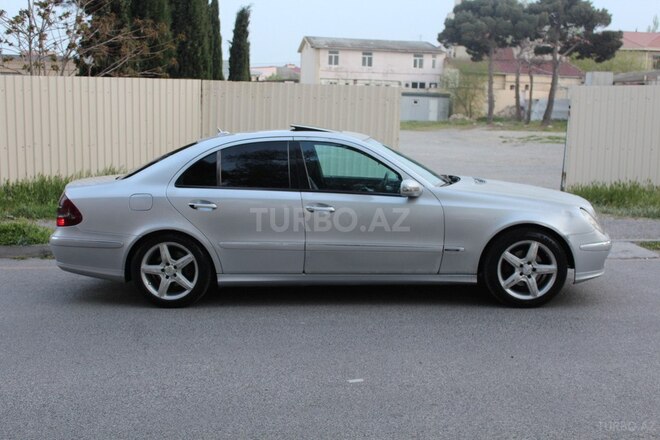 Mercedes E 220 2002, 395,000 km - 2.2 л - Bakı