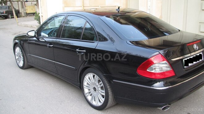 Mercedes E 220 2008, 260,000 km - 2.2 l - Bakı