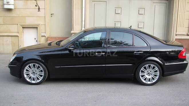 Mercedes E 220 2008, 260,000 km - 2.2 l - Bakı