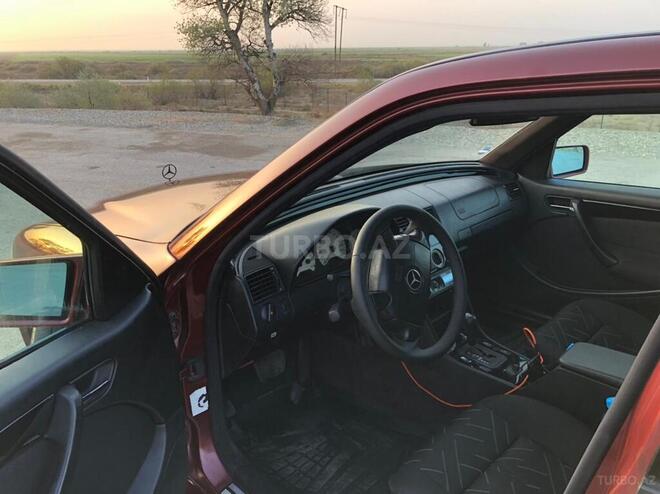 Mercedes C 240 1998, 230,000 km - 2.4 l - Bakı