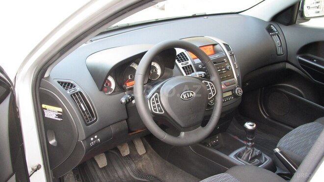 Kia Ceed 2008, 182,000 km - 1.6 l - Bakı