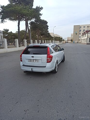 Kia Ceed 2008, 228,400 km - 1.6 l - Bakı