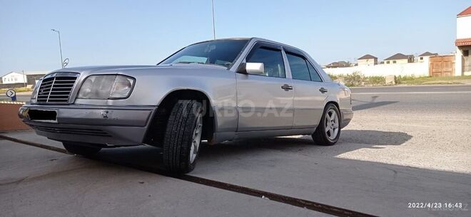 Mercedes E 220 1994, 350,000 km - 2.2 л - Bakı