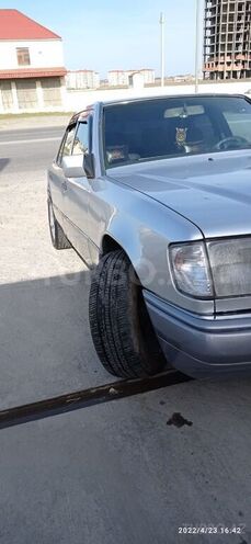 Mercedes E 220 1994, 350,000 km - 2.2 л - Bakı