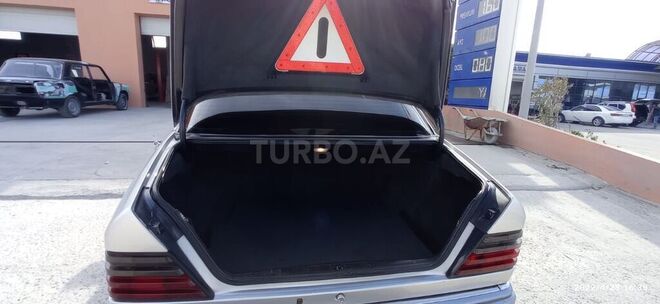 Mercedes E 220 1994, 350,000 km - 2.2 л - Bakı