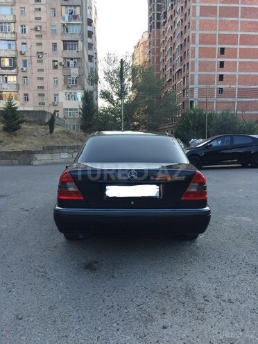Mercedes C 180 1995, 276,000 km - 1.8 л - Bakı
