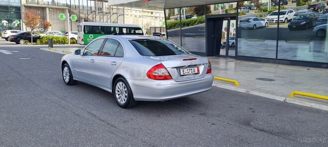 Mercedes E 220 2008, 269,000 km - 2.2 л - Bakı