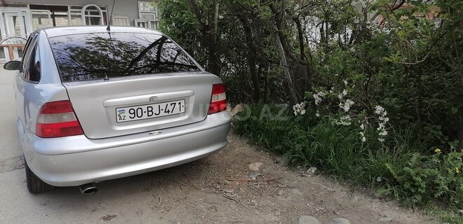 Opel Vectra 1997, 361,000 km - 2.0 l - Quba