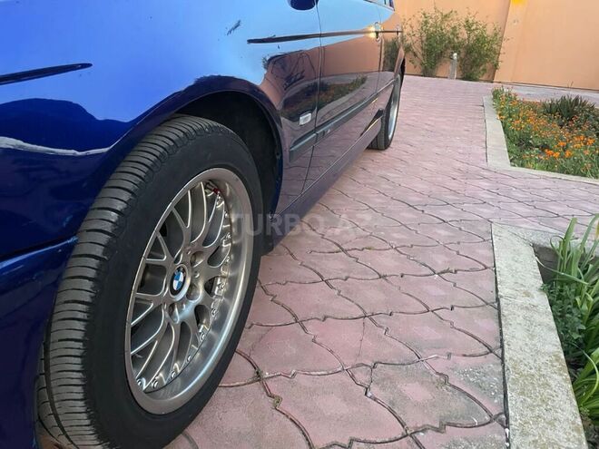 BMW 528 1998, 400,000 km - 2.8 l - Bakı