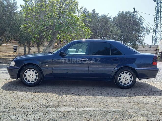Mercedes C 180 1999, 335,000 km - 1.8 l - Bakı