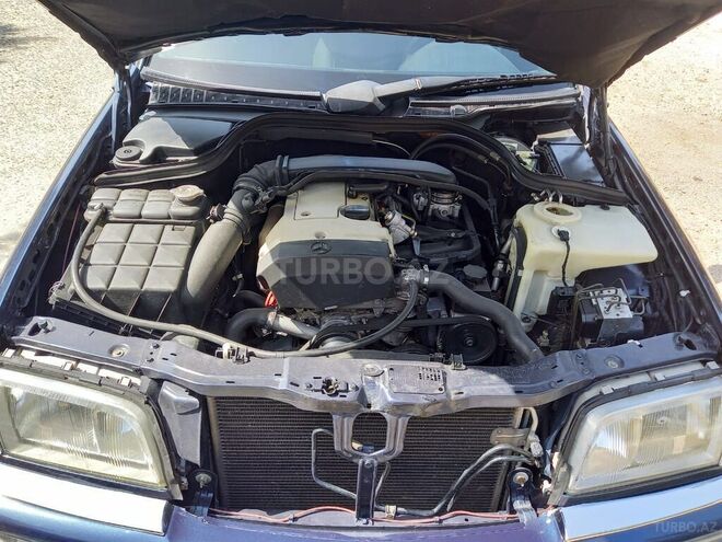 Mercedes C 180 1999, 335,000 km - 1.8 l - Bakı
