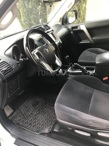Toyota Prado 2013, 137,000 km - 2.7 л - Bakı
