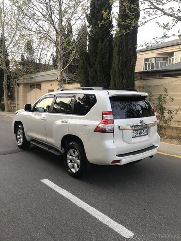 Toyota Prado 2013, 137,000 km - 2.7 л - Bakı