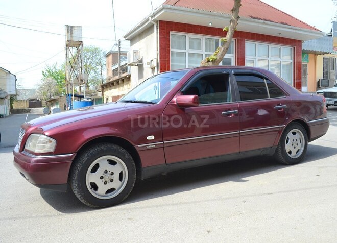 Mercedes C 180 1996, 368,430 km - 1.8 л - Şamaxı