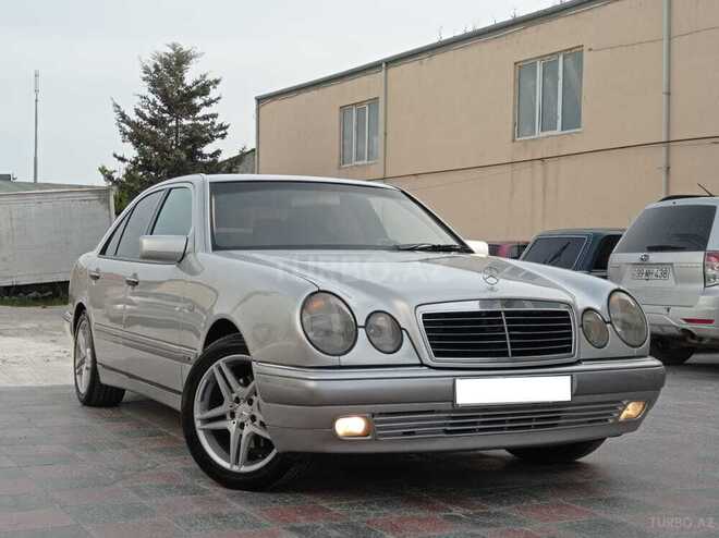 Mercedes E 280 1998, 284,588 km - 2.8 l - Bakı