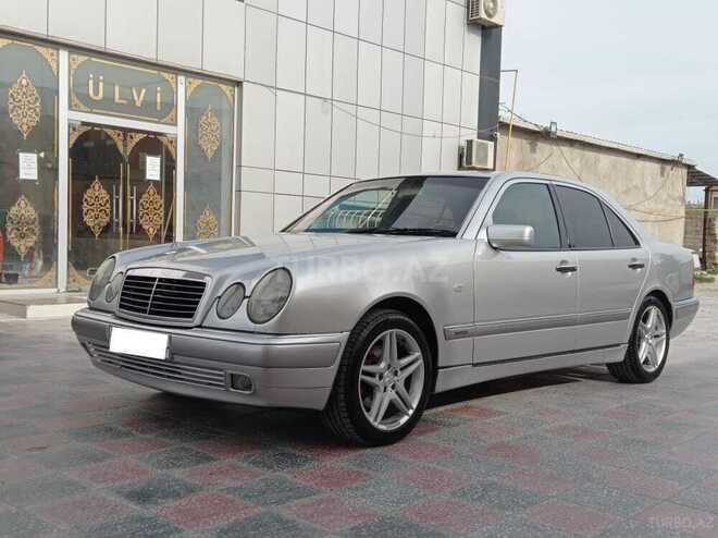 Mercedes E 280 1998, 284,588 km - 2.8 l - Bakı