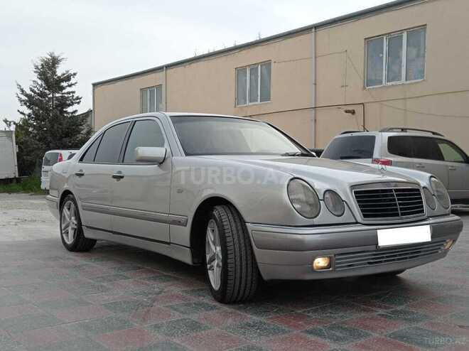 Mercedes E 280 1998, 284,588 km - 2.8 l - Bakı