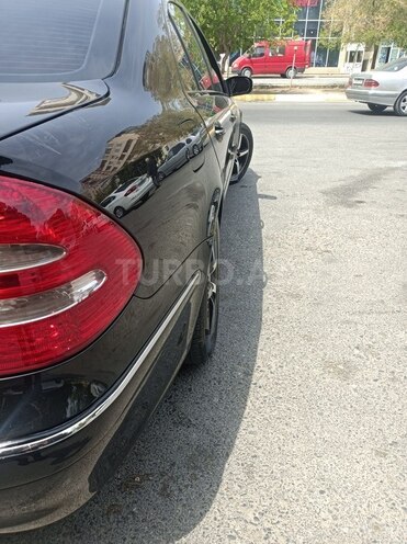 Mercedes E 220 2002, 362,825 km - 2.2 l - Sumqayıt