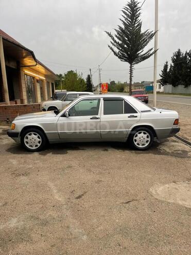 Mercedes 190 1998, 200,000 km - 2.0 л - Masallı