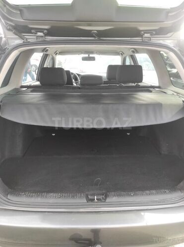 Toyota Corolla 2005, 300,000 km - 1.4 l - Bakı