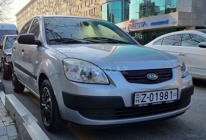 Kia Rio 2006, 233,000 km - 1.5 l - Bakı