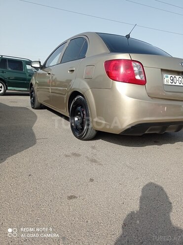 Kia Rio 2008, 690,000 km - 1.4 l - Bakı