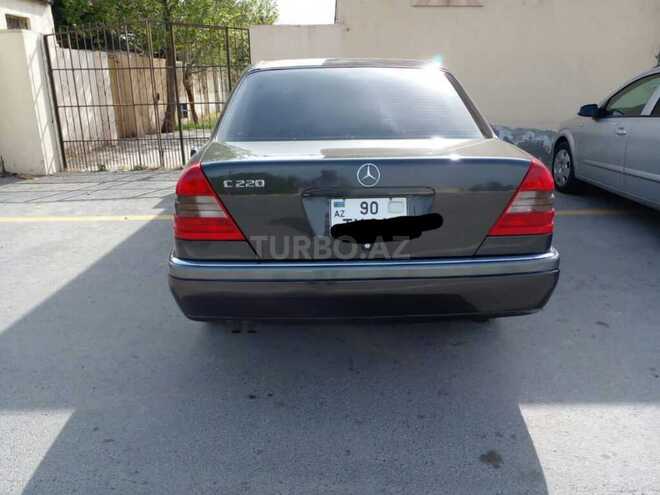 Mercedes C 220 1995, 355,000 km - 2.2 l - Bakı