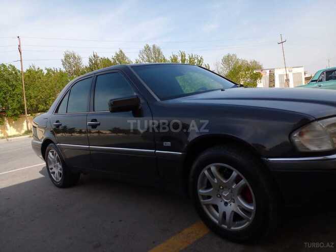 Mercedes C 220 1995, 355,000 km - 2.2 l - Bakı