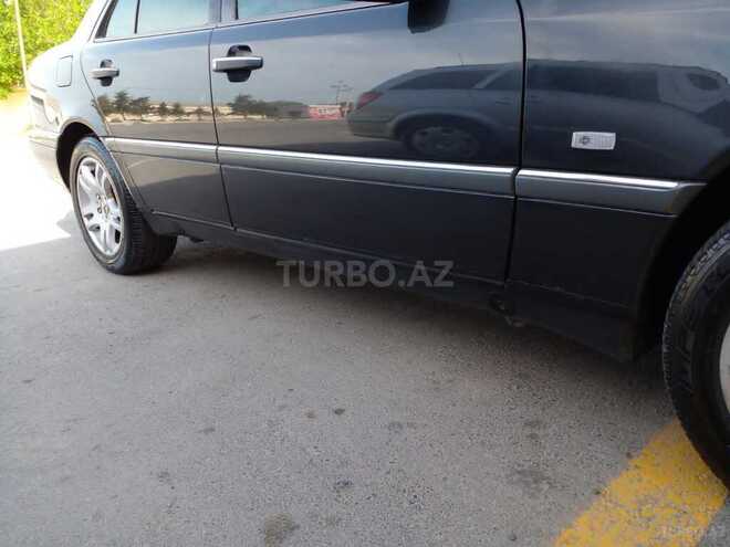 Mercedes C 220 1995, 355,000 km - 2.2 l - Bakı