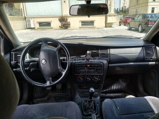 Opel Vectra 1999, 433,000 km - 1.6 l - Bakı