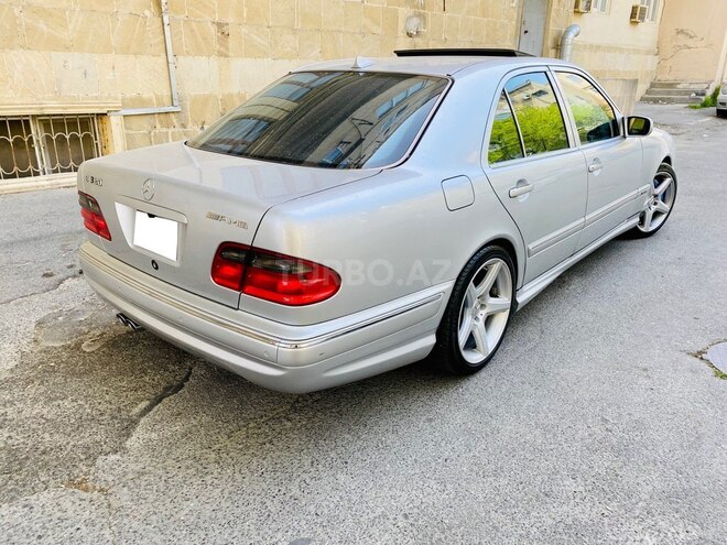 Mercedes E 320 2001, 172,116 km - 3.2 л - Bakı