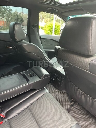 BMW 525 2006, 221,000 km - 2.5 l - Bakı